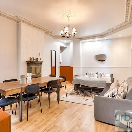 Apartament Urban Flat 57 - Luxury 4bdr Parisian Flat In *