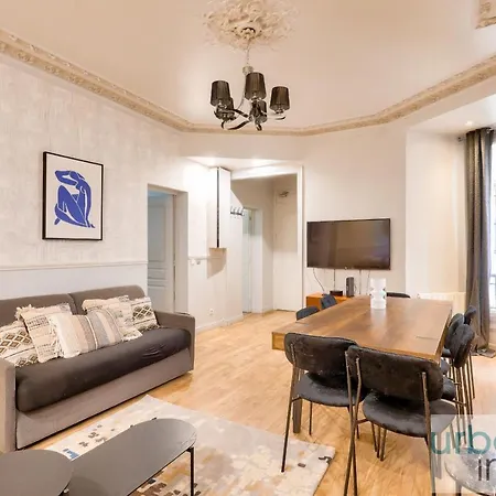 Urban Flat 57 - Luxury 4bdr Parisian Flat In