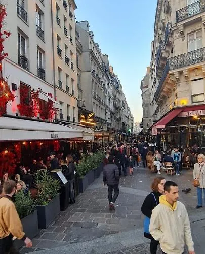 Urban Flat 57 - Luxury 4bdr Parisian Flat In Apartmán *