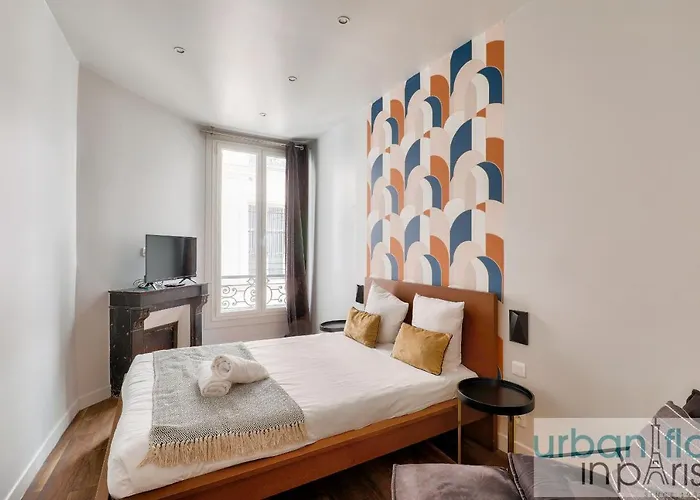 Urban Flat 57 - Luxury 4bdr Parisian Flat In * Paryż